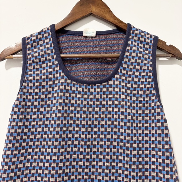 Vintage 1970's‎ Geometric Tank Top Womens Size Medium Blue and Gray Sleeveless - Picture 2 of 7